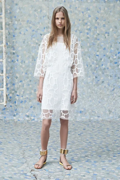 Look 3